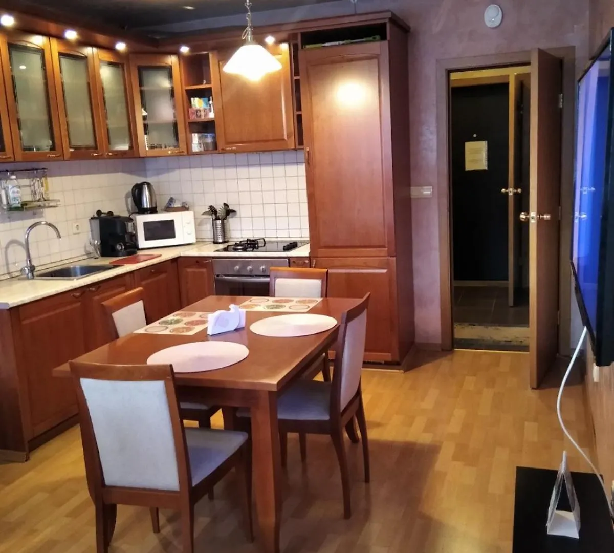 Апартамент Мур location